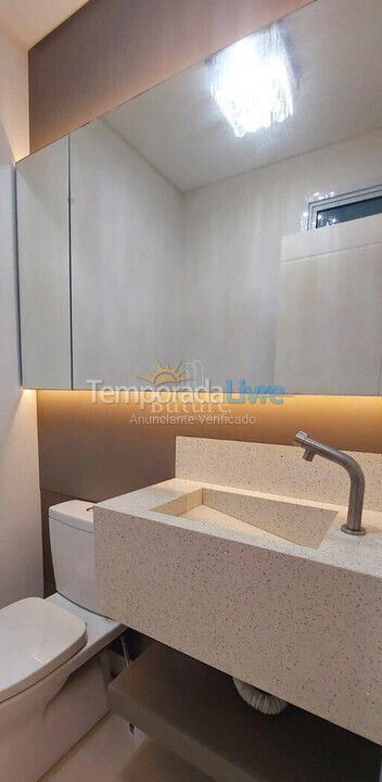 Apartamento para alquiler de vacaciones em Itapema (Meia Praia)