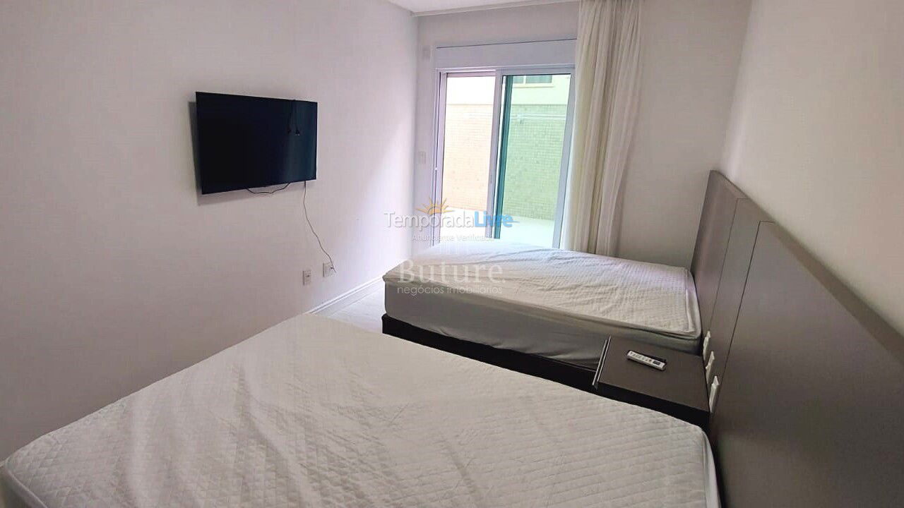 Apartamento para alquiler de vacaciones em Itapema (Meia Praia)
