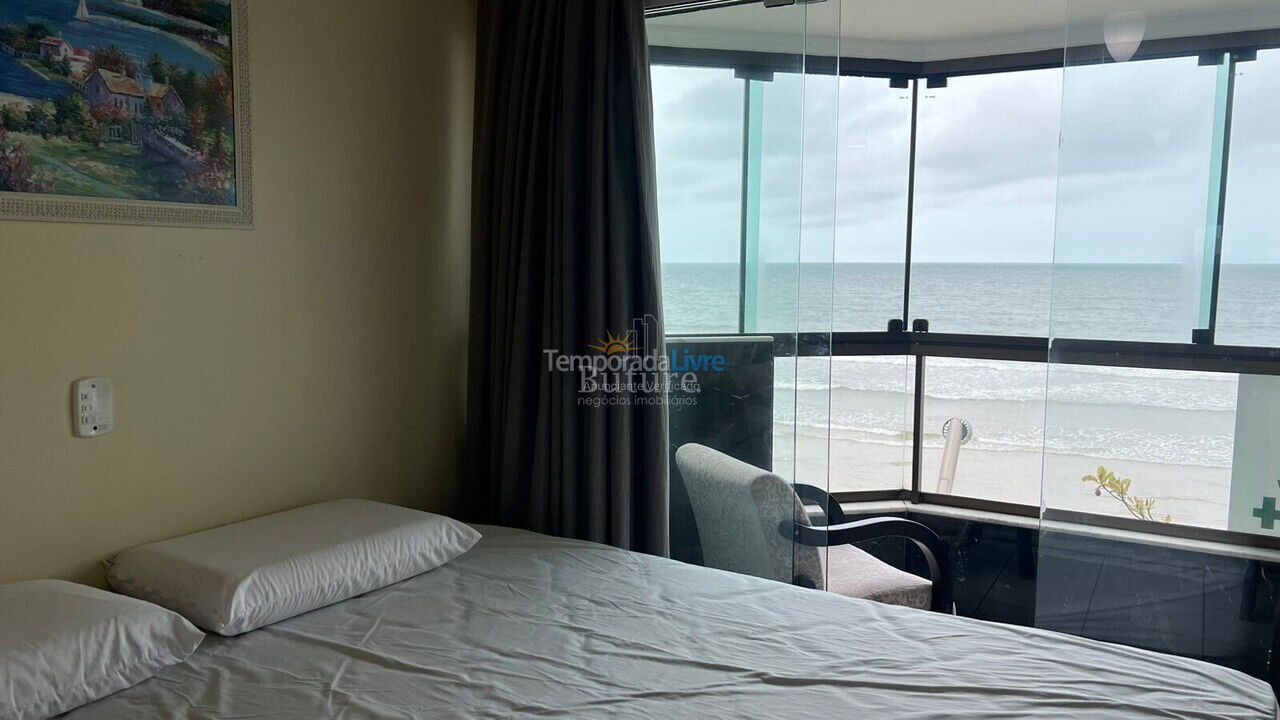 Apartamento para aluguel de temporada em Itapema (Meia Praia)