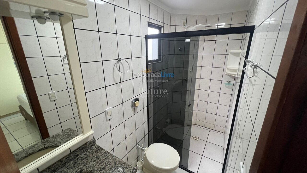 Apartamento para aluguel de temporada em Itapema (Meia Praia)