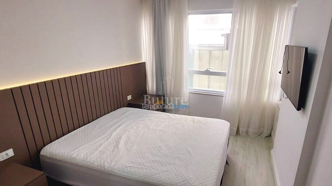 Apartamento para alquiler de vacaciones em Itapema (Meia Praia)