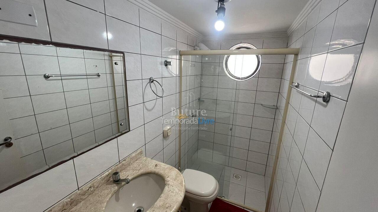 Apartamento para aluguel de temporada em Itapema (Meia Praia)