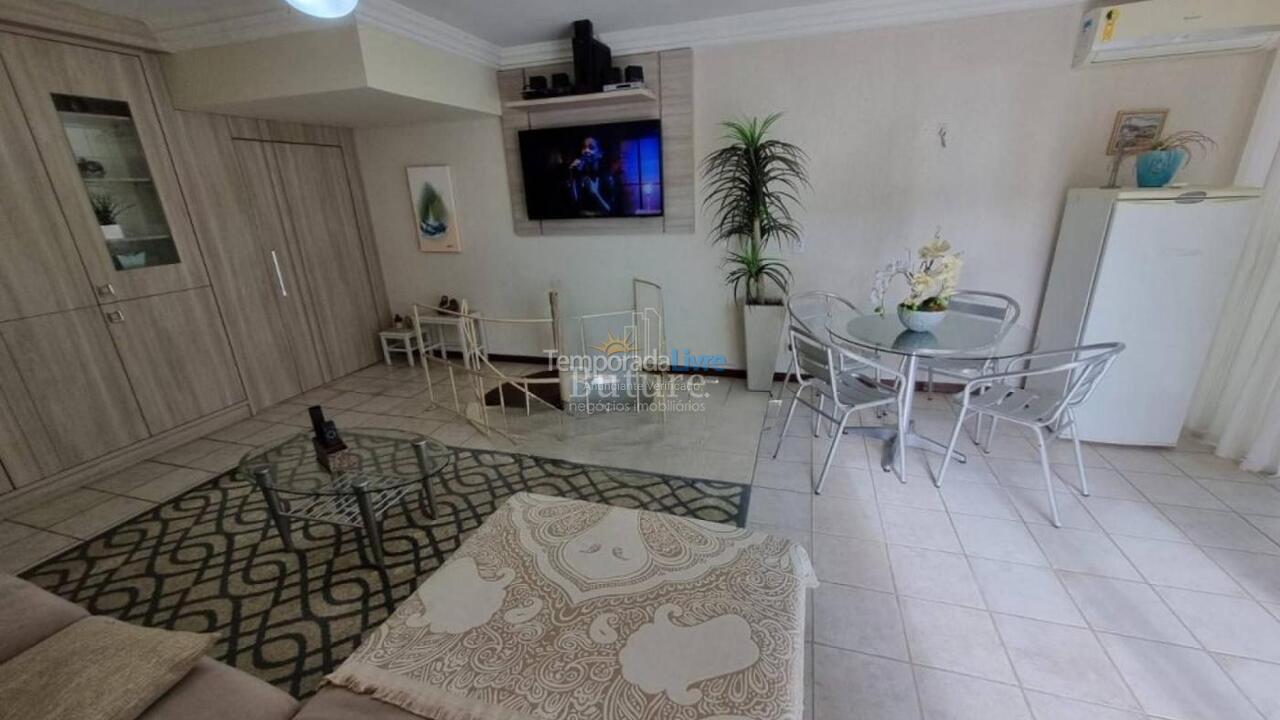 Apartment for vacation rental in Itapema (Meia Praia)