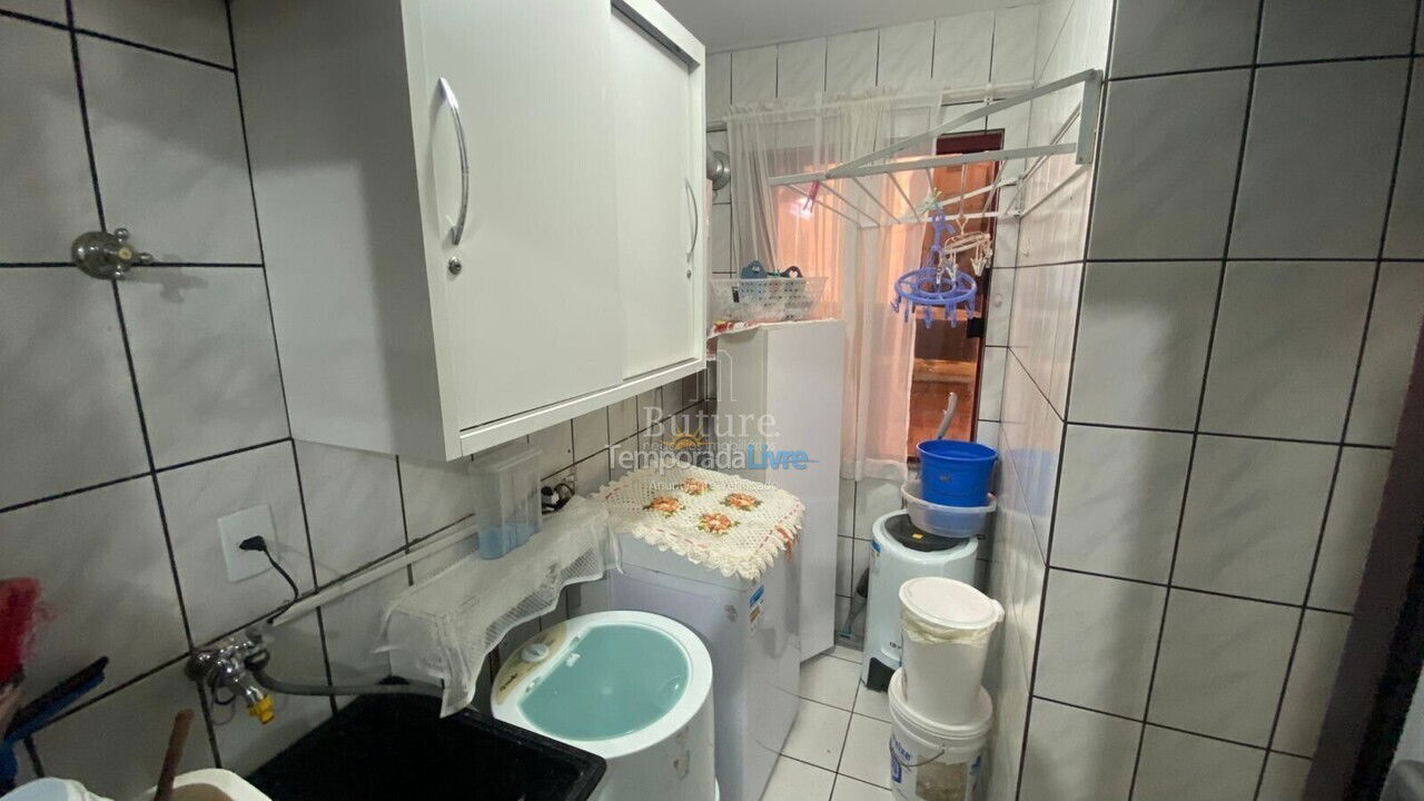 Apartamento para aluguel de temporada em Itapema (Meia Praia)