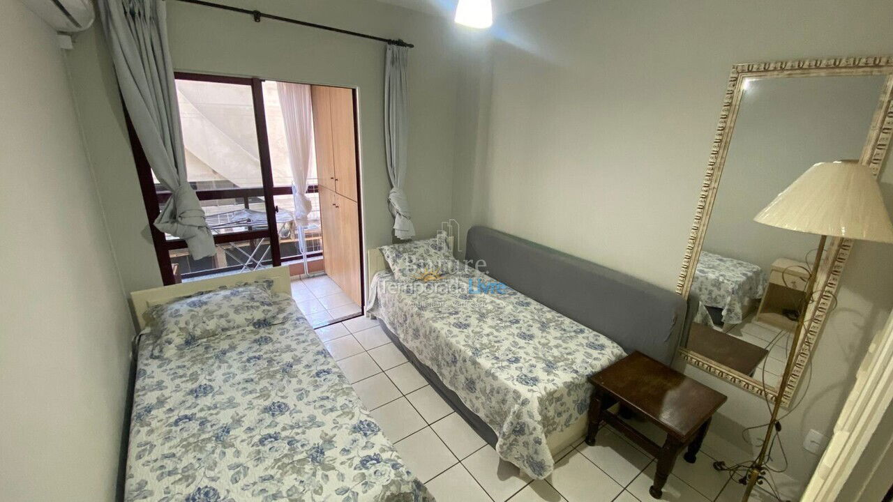 Apartamento para aluguel de temporada em Itapema (Meia Praia)