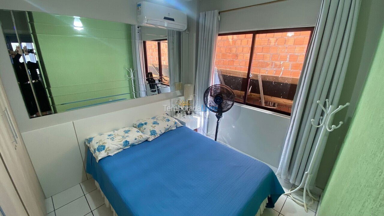 Apartamento para aluguel de temporada em Itapema (Meia Praia)
