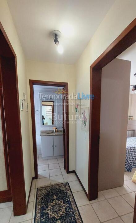 Apartment for vacation rental in Itapema (Meia Praia)