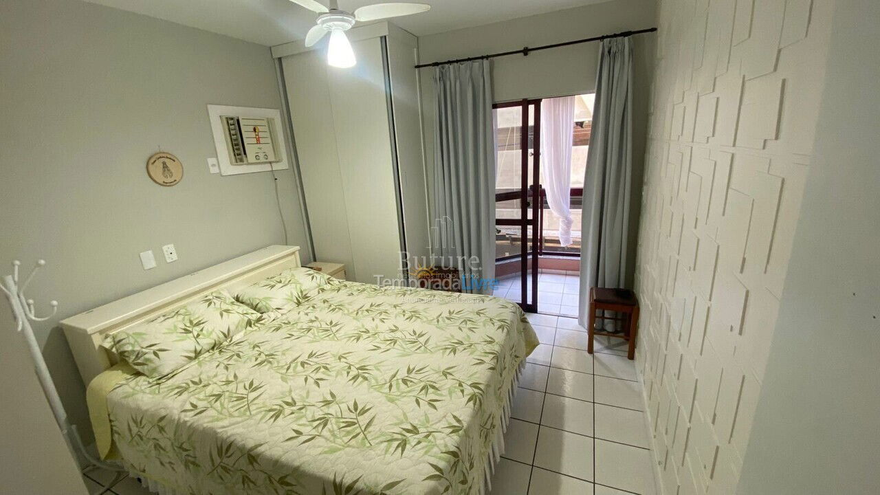 Apartamento para aluguel de temporada em Itapema (Meia Praia)