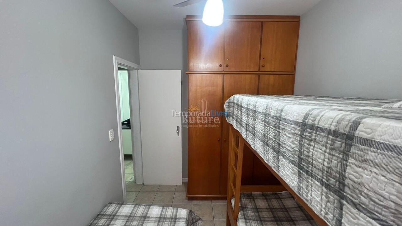 Apartment for vacation rental in Itapema (Meia Praia)