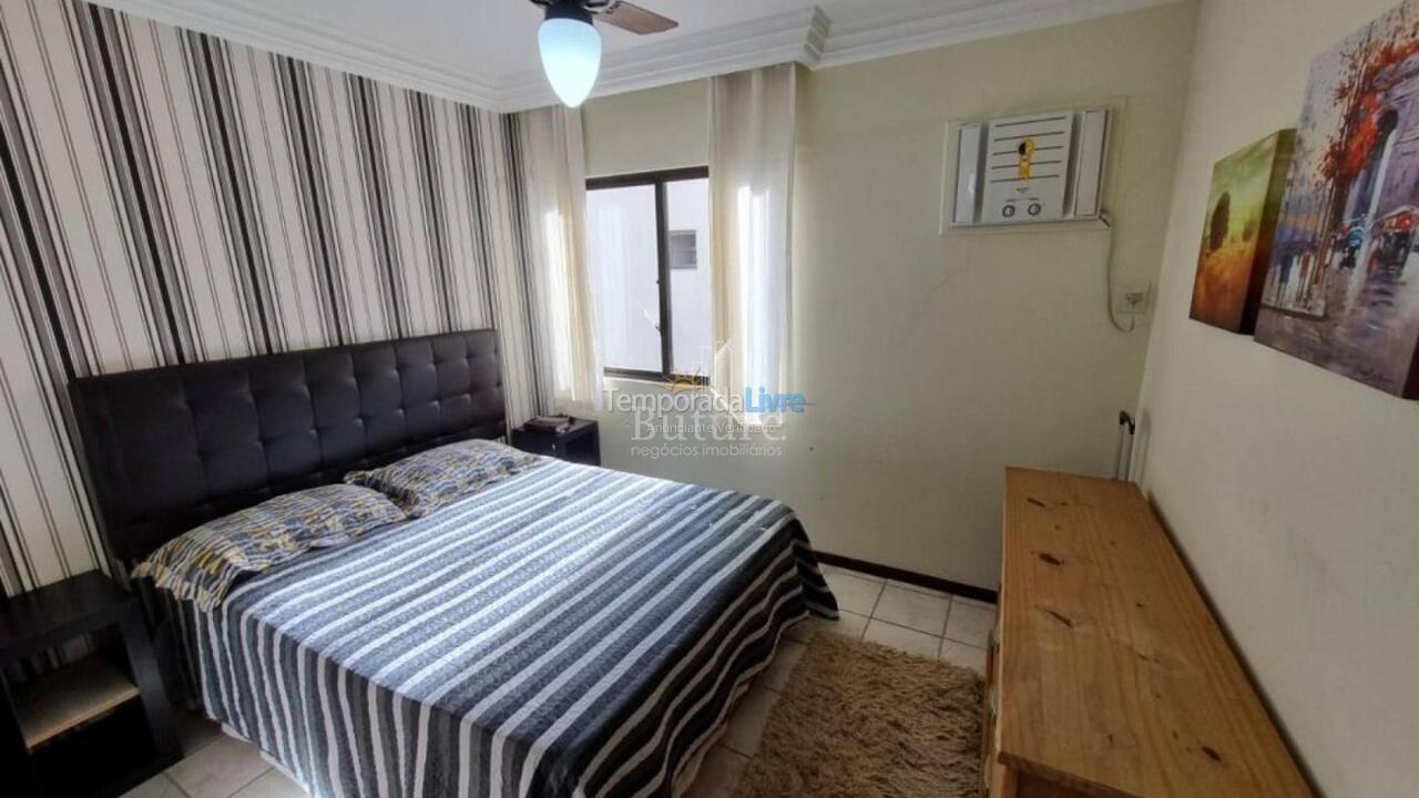 Apartment for vacation rental in Itapema (Meia Praia)