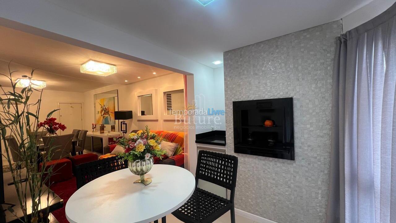 Apartment for vacation rental in Itapema (Meia Praia)