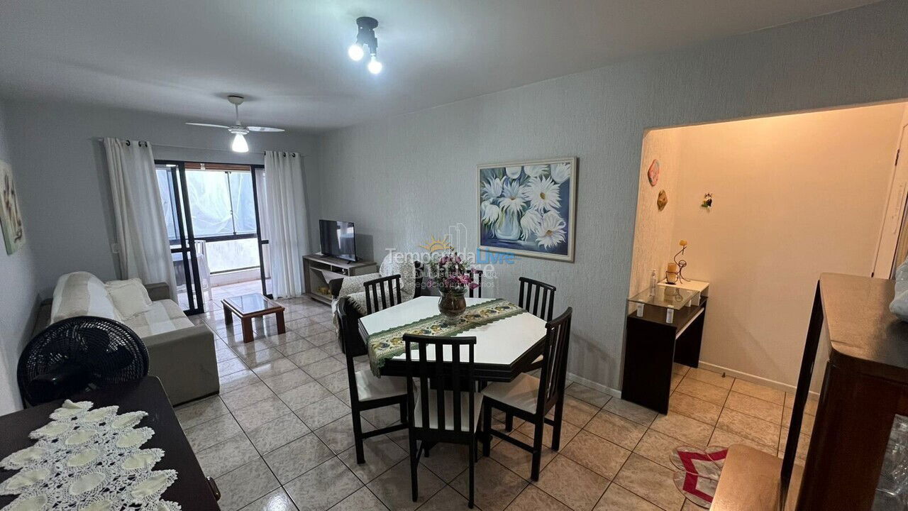 Apartamento para aluguel de temporada em Itapema (Meia Praia)