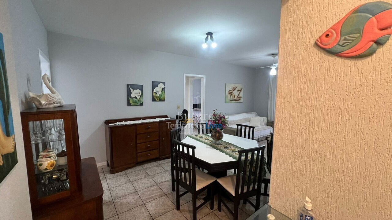 Apartamento para aluguel de temporada em Itapema (Meia Praia)