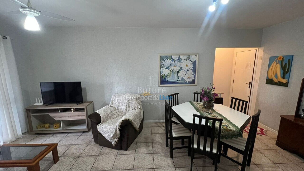 Apartamento para aluguel de temporada em Itapema (Meia Praia)