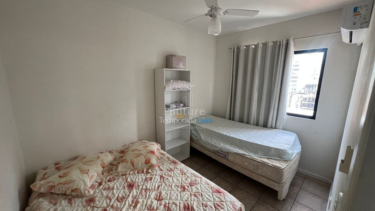 Apartamento para aluguel de temporada em Itapema (Meia Praia)