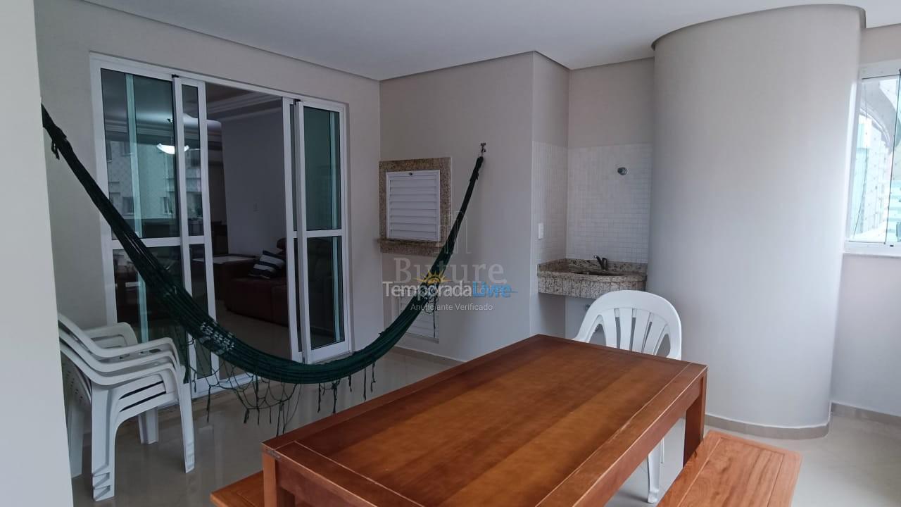 Apartamento para aluguel de temporada em Itapema (Meia Praia)