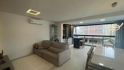 BEAUTIFUL AND SPACIOUS APARTMENT WITH 3 SUITES, LEFT, 2ND AV.