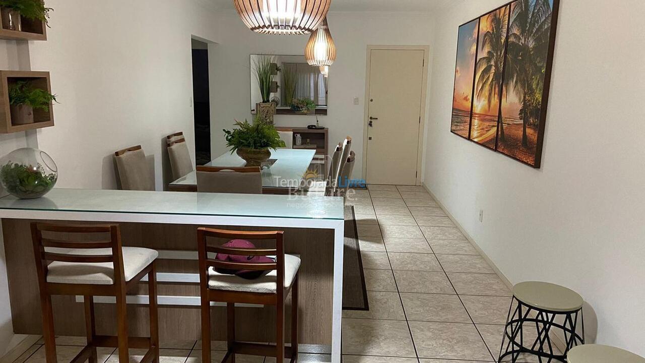 Apartamento para aluguel de temporada em Itapema (Meia Praia)