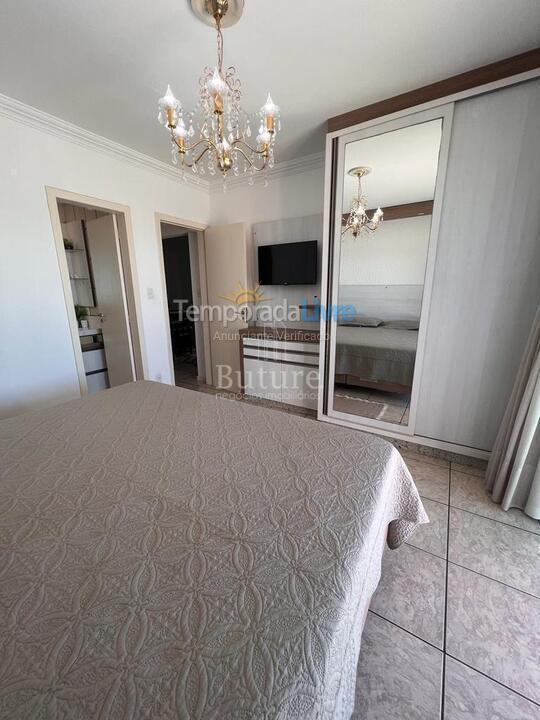 Apartamento para aluguel de temporada em Itapema (Meia Praia)
