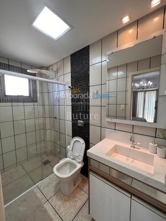 Apartamento para aluguel de temporada em Itapema (Meia Praia)