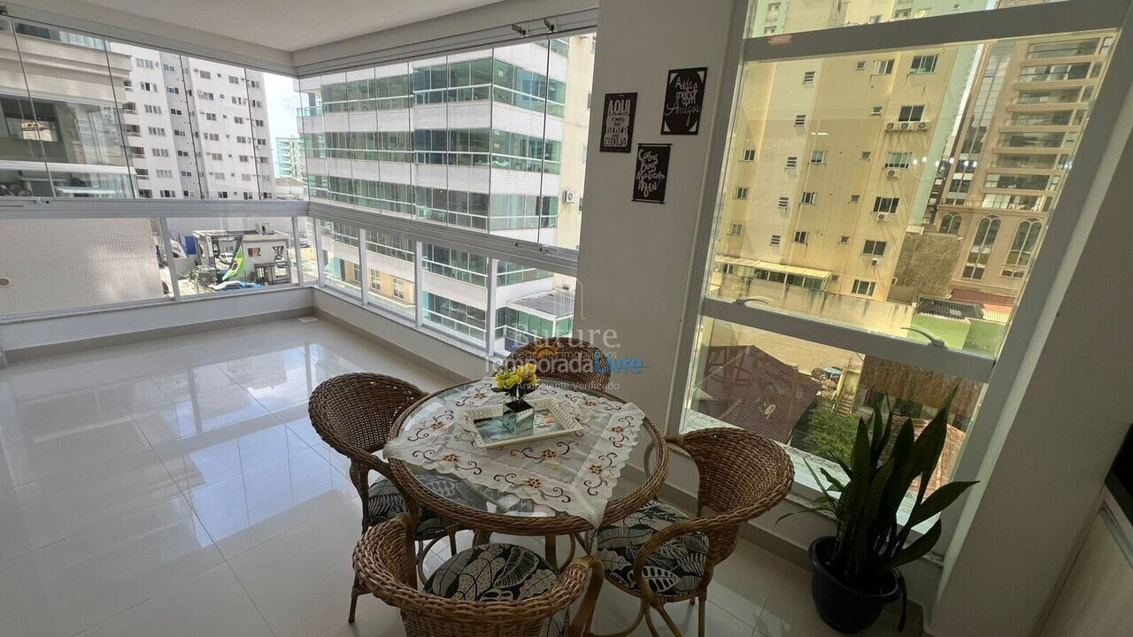Apartment for vacation rental in Itapema (Meia Praia)