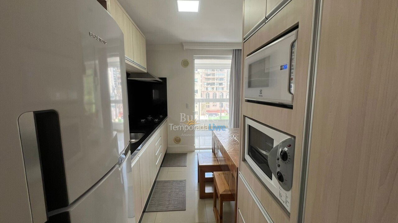 Apartment for vacation rental in Itapema (Meia Praia)
