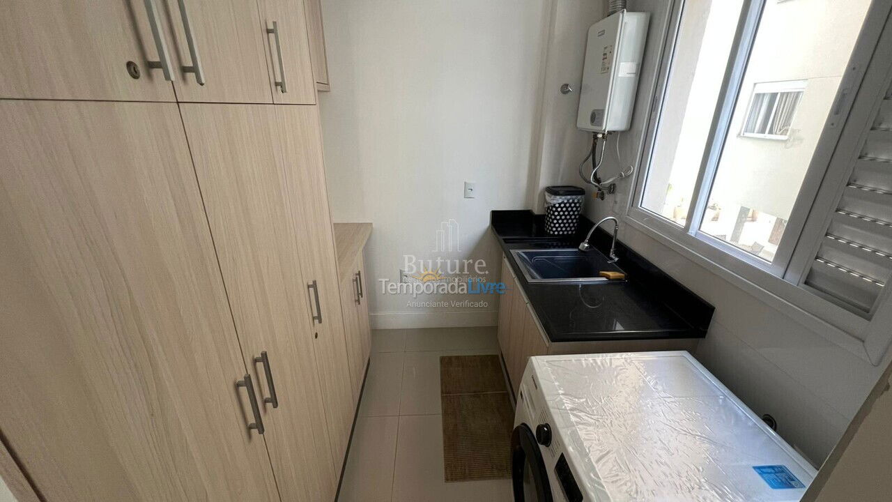 Apartment for vacation rental in Itapema (Meia Praia)