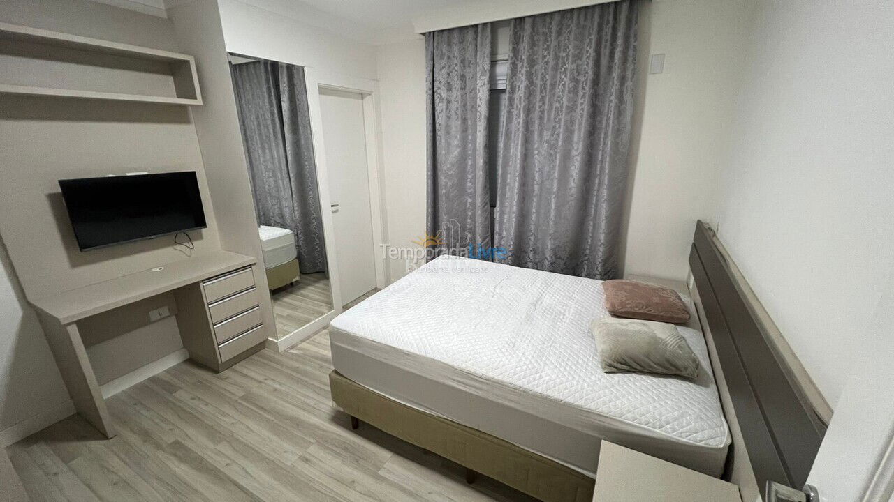 Apartment for vacation rental in Itapema (Meia Praia)