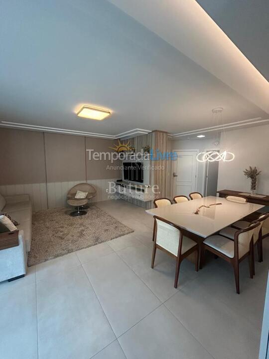 Apartment for vacation rental in Itapema (Meia Praia)