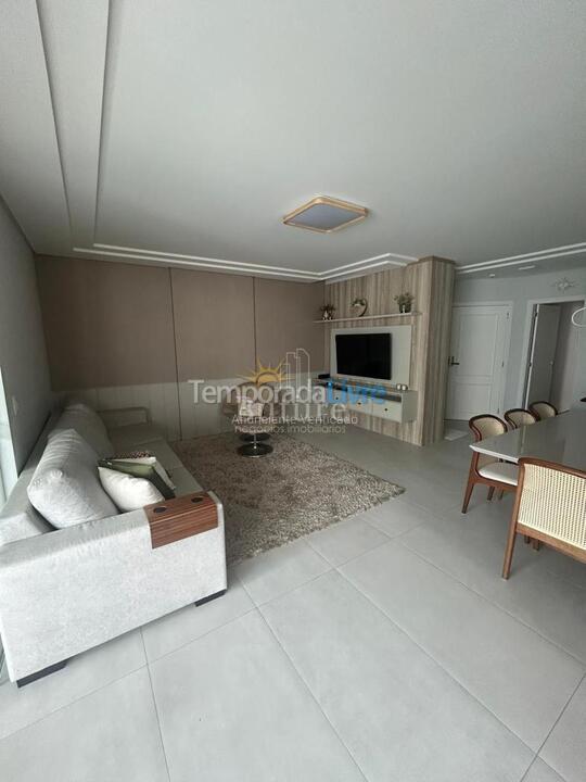 Apartment for vacation rental in Itapema (Meia Praia)