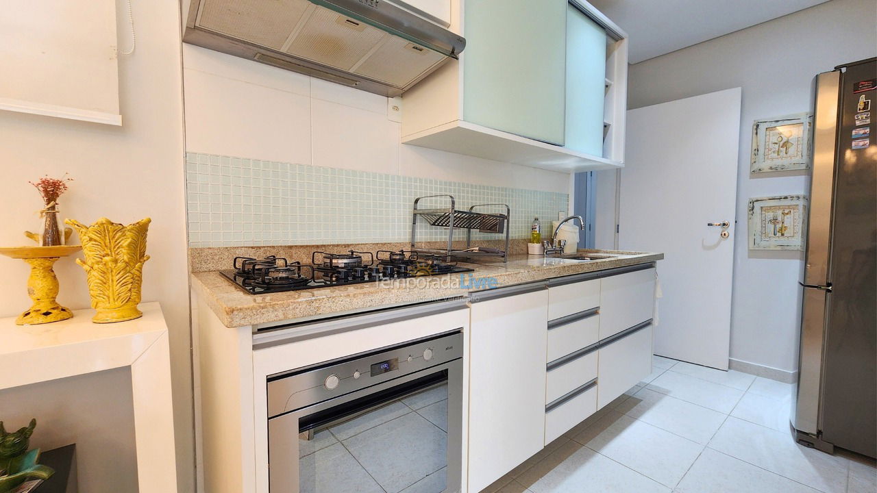 Apartamento para aluguel de temporada em Bertioga (Riviera de São Lourenço)