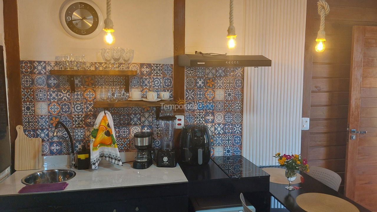 Casa para aluguel de temporada em Serra (Praia de Capuba)
