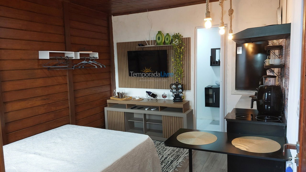 Casa para aluguel de temporada em Serra (Praia de Capuba)