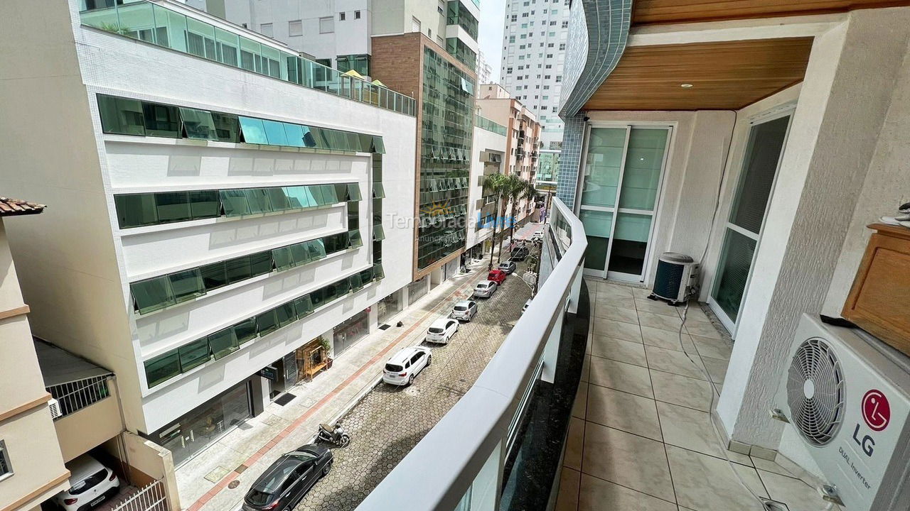 Apartamento para alquiler de vacaciones em Balneário Camboriú (Praia Central)
