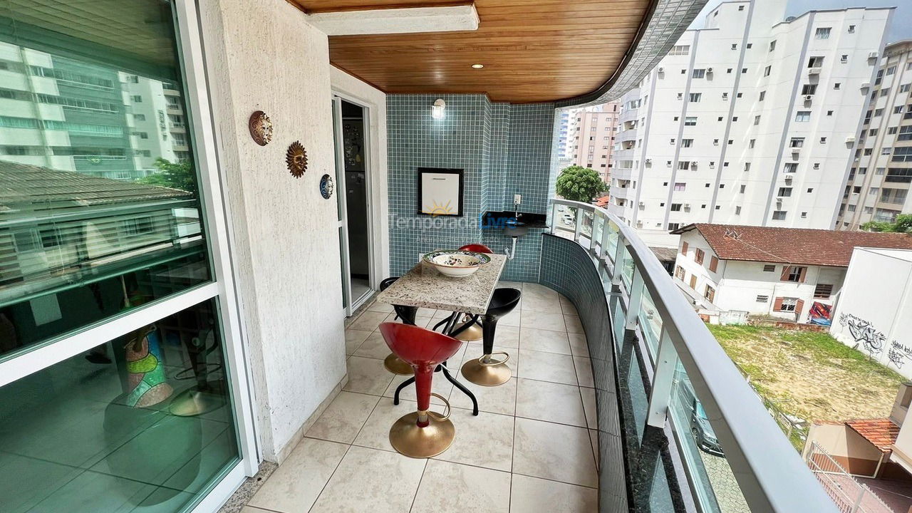 Apartamento para alquiler de vacaciones em Balneário Camboriú (Praia Central)