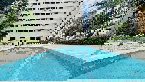 Apartamento para alugar em Guarujá - Pitangueiras