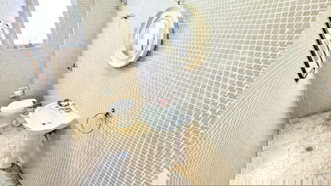 Pitangueiras - Frente Total Mar - 4 Dormitórios - Ar Condicionado