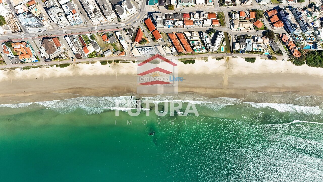 Apartamento para alquiler de vacaciones em Bombinhas (Praia de Bombas)