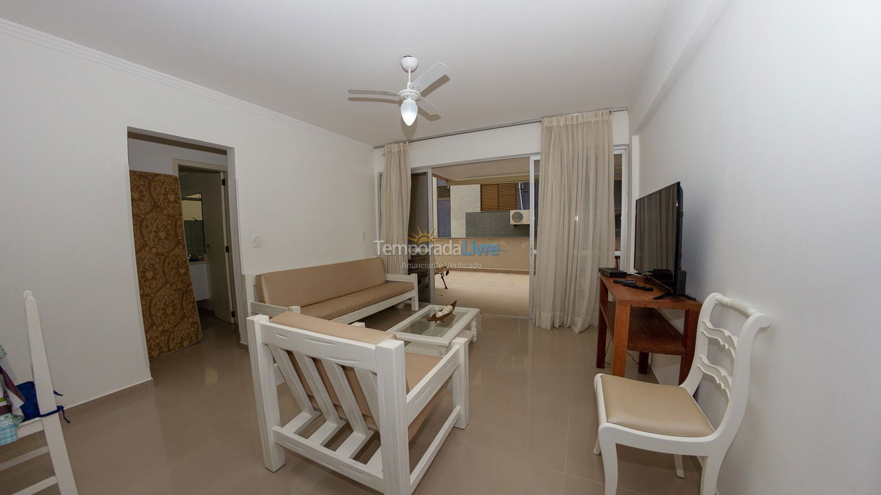 Apartamento para aluguel de temporada em Bombinhas (Praia de Bombas)