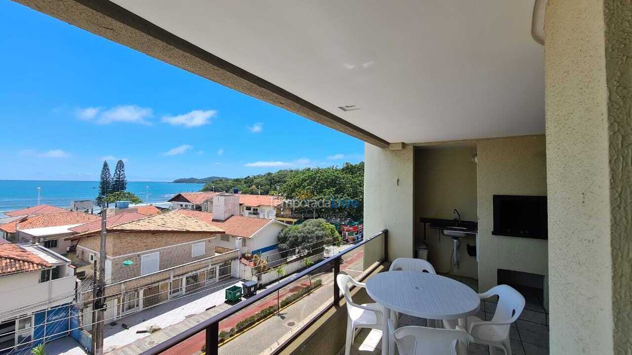 Apartamento para aluguel de temporada em Bombinhas (Praia de Bombas)