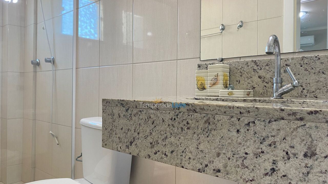 Apartamento para aluguel de temporada em Bombinhas (Praia de Bombas)