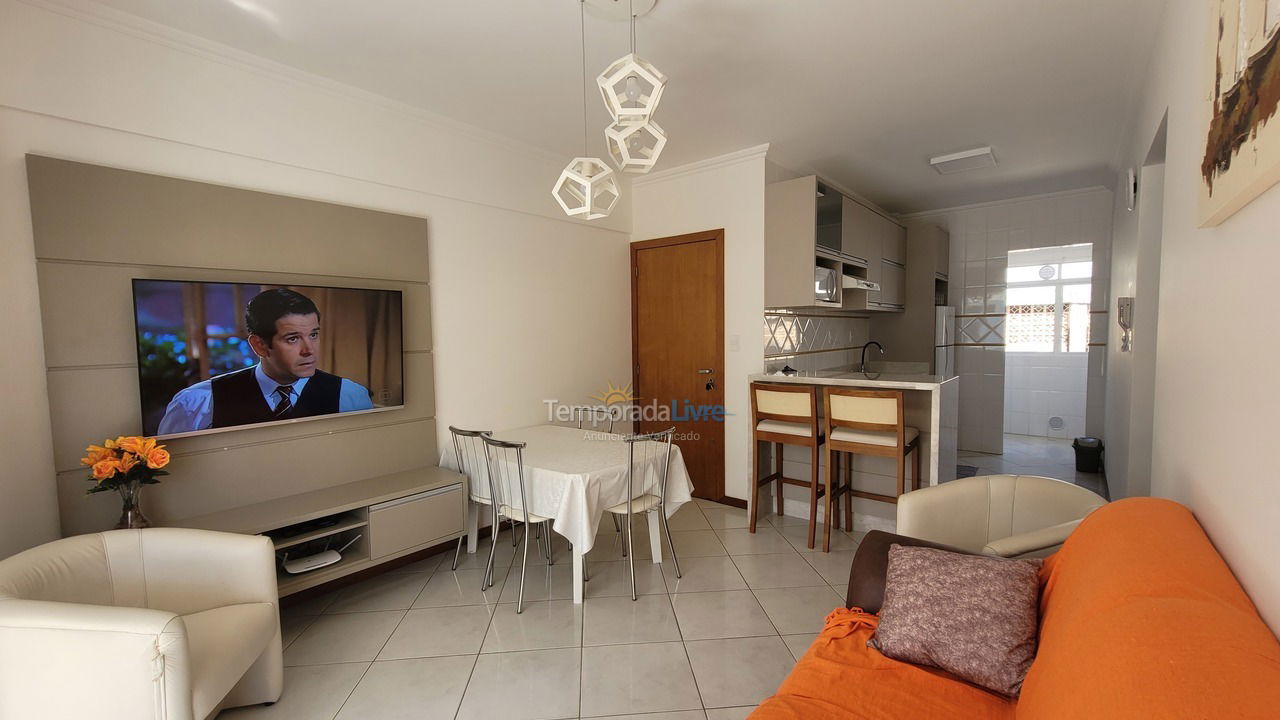 Apartamento para aluguel de temporada em Bombinhas (Praia de Bombas)