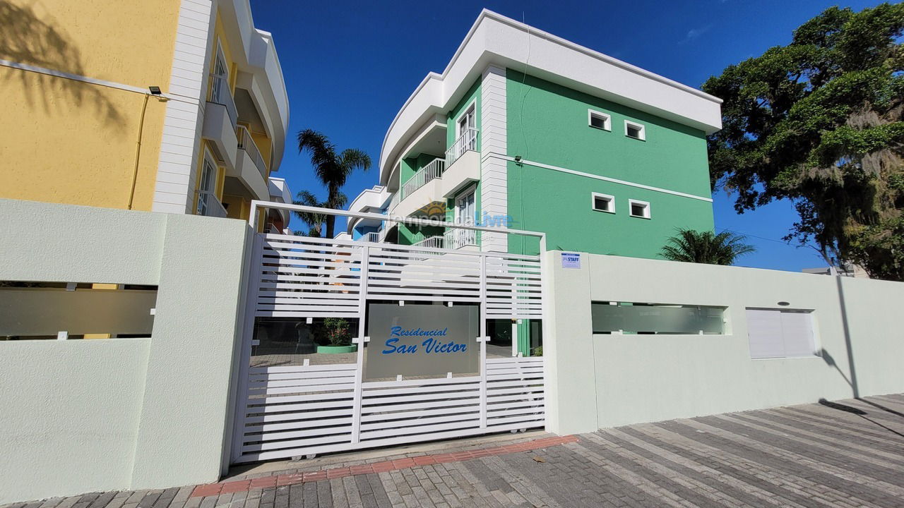 Apartamento para aluguel de temporada em Bombinhas (Praia de Bombas)