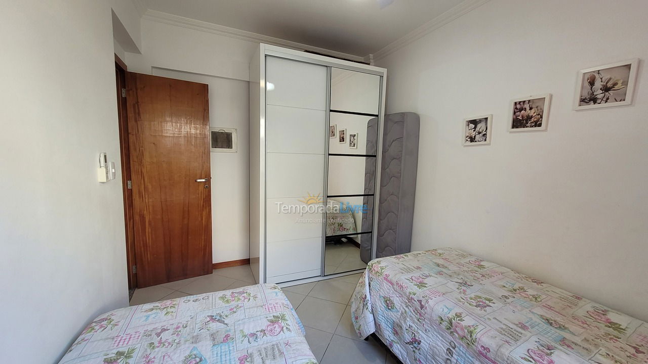 Apartment for vacation rental in Bombinhas (Praia de Bombas)