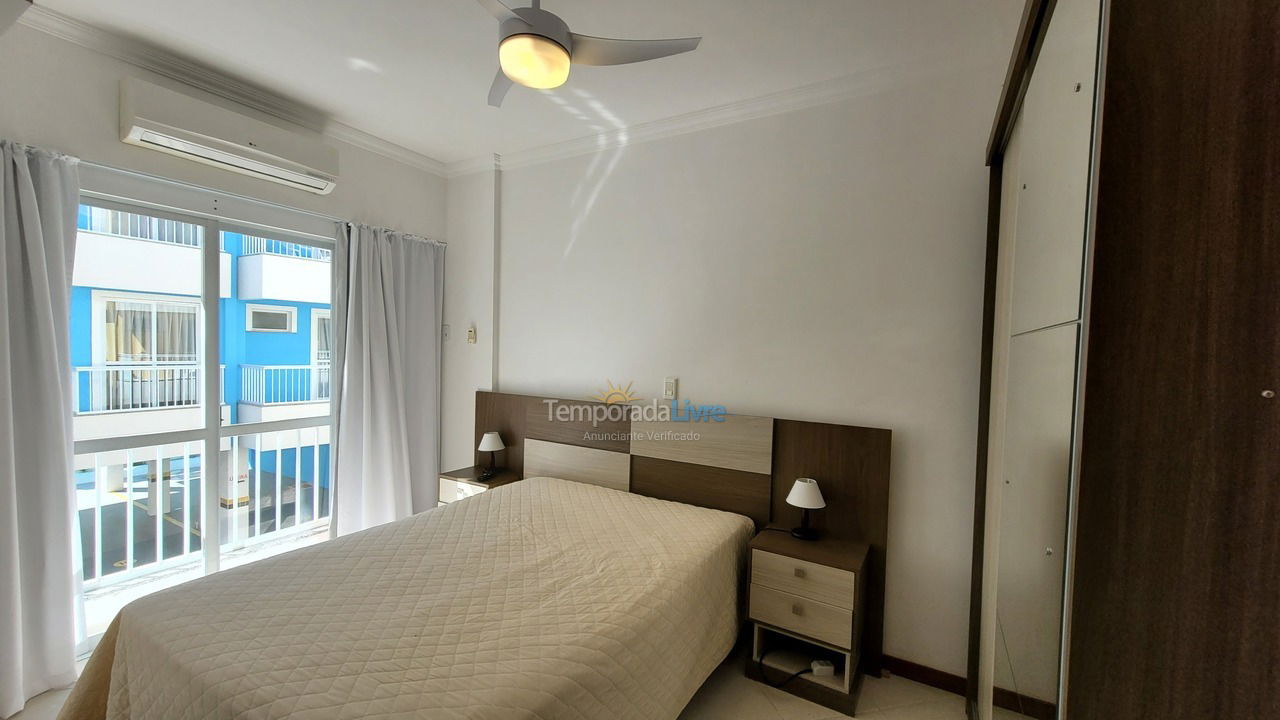 Apartment for vacation rental in Bombinhas (Praia de Bombas)