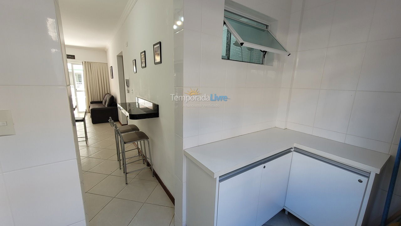 Apartment for vacation rental in Bombinhas (Praia de Bombas)