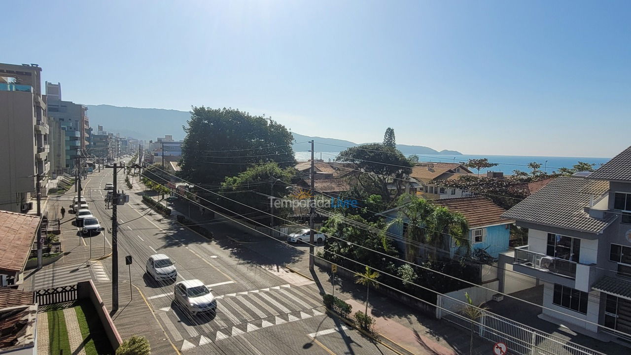 Apartamento para alquiler de vacaciones em Bombinhas (Praia de Bombas)