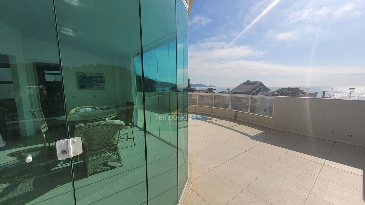 Apartamento para alquiler de vacaciones em Bombinhas (Praia de Bombas)