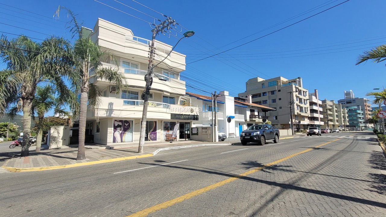 Apartamento para alquiler de vacaciones em Bombinhas (Praia de Bombas)