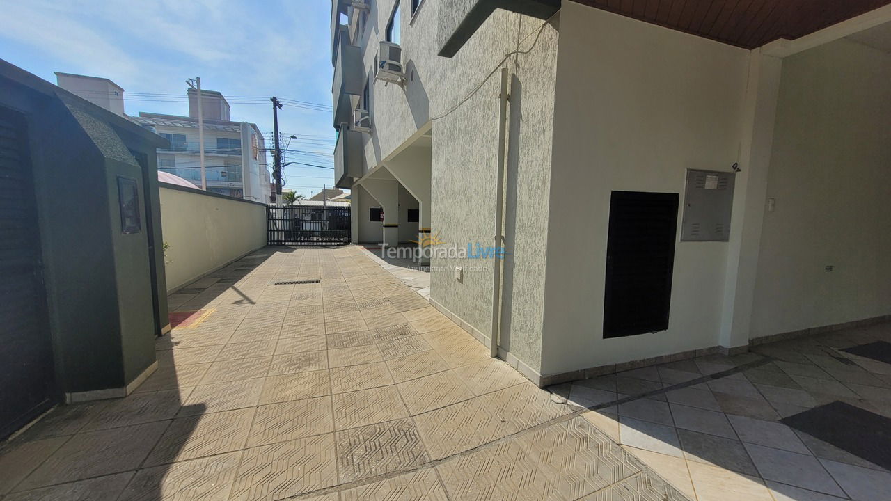 Apartamento para aluguel de temporada em Bombinhas (Praia de Bombas)